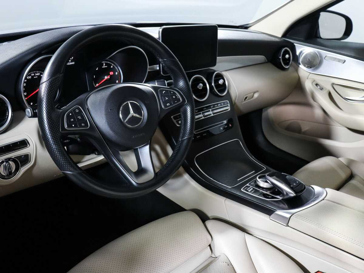 Купить Mercedes-Benz C-Класс с пробегом. Фото: #10