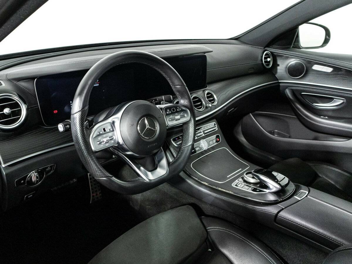Купить Mercedes-Benz E-Класс с пробегом. Фото: #10