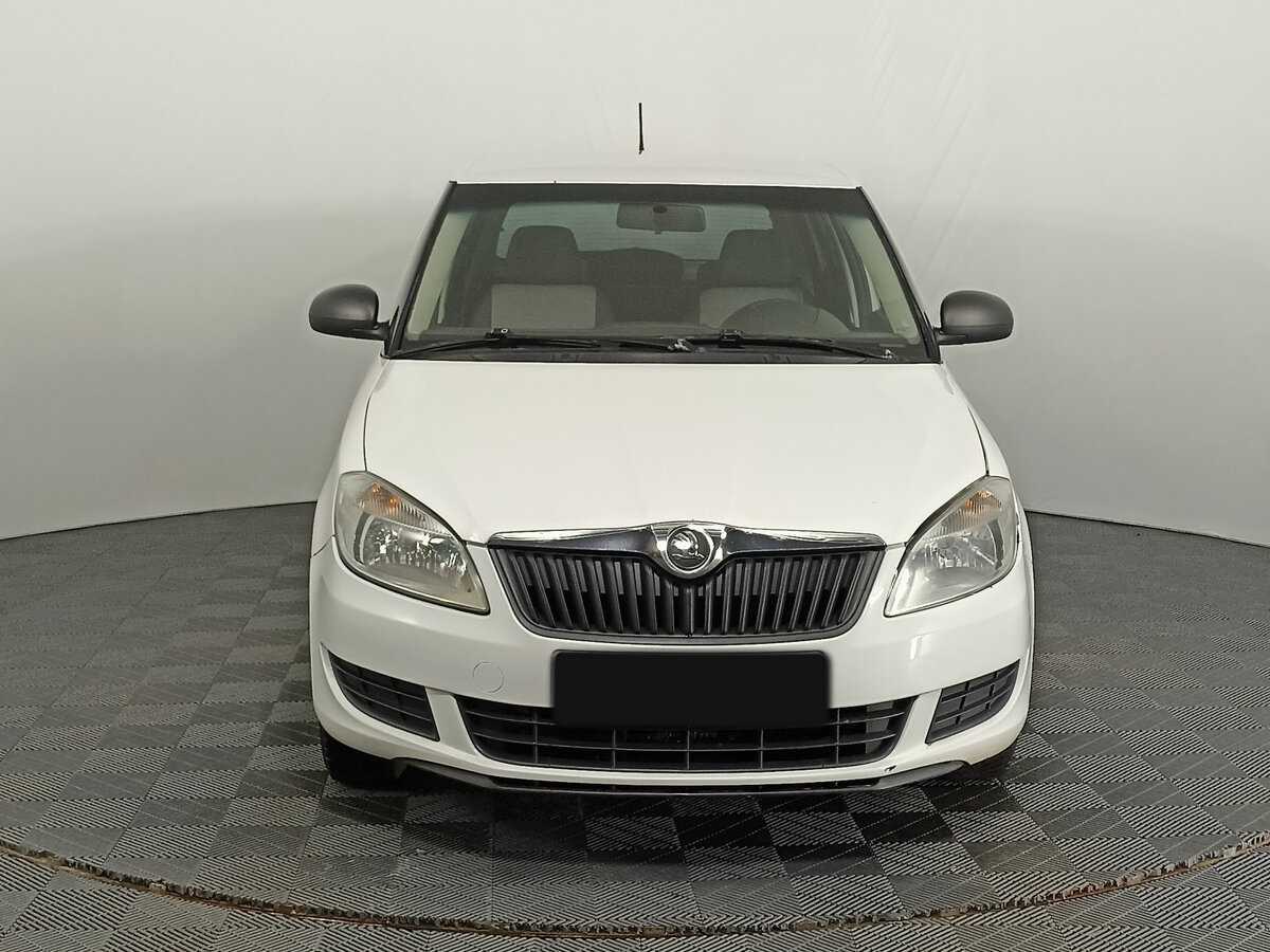 Купить Skoda Fabia с пробегом. Фото: #1