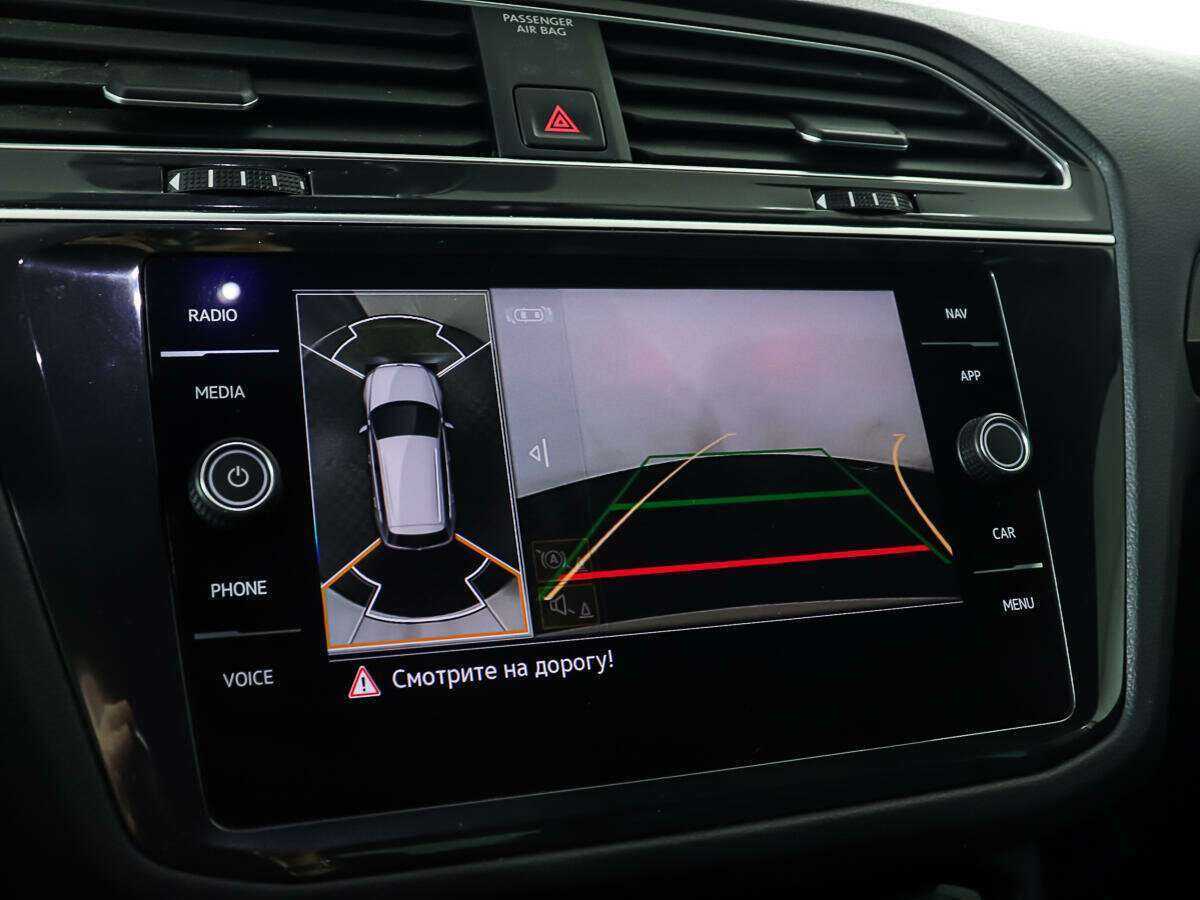 Купить Volkswagen Tiguan с пробегом. Фото: #15