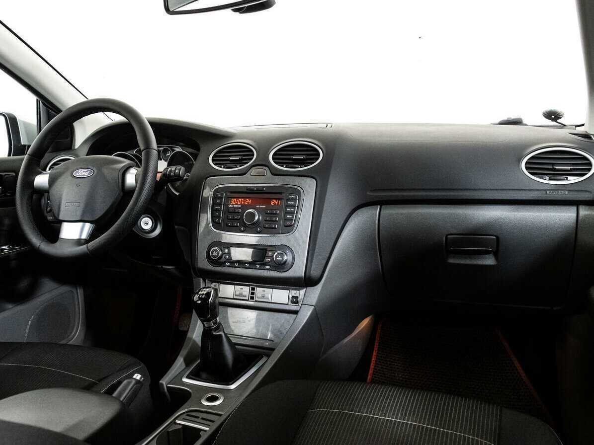 Купить Ford Focus с пробегом. Фото: #6