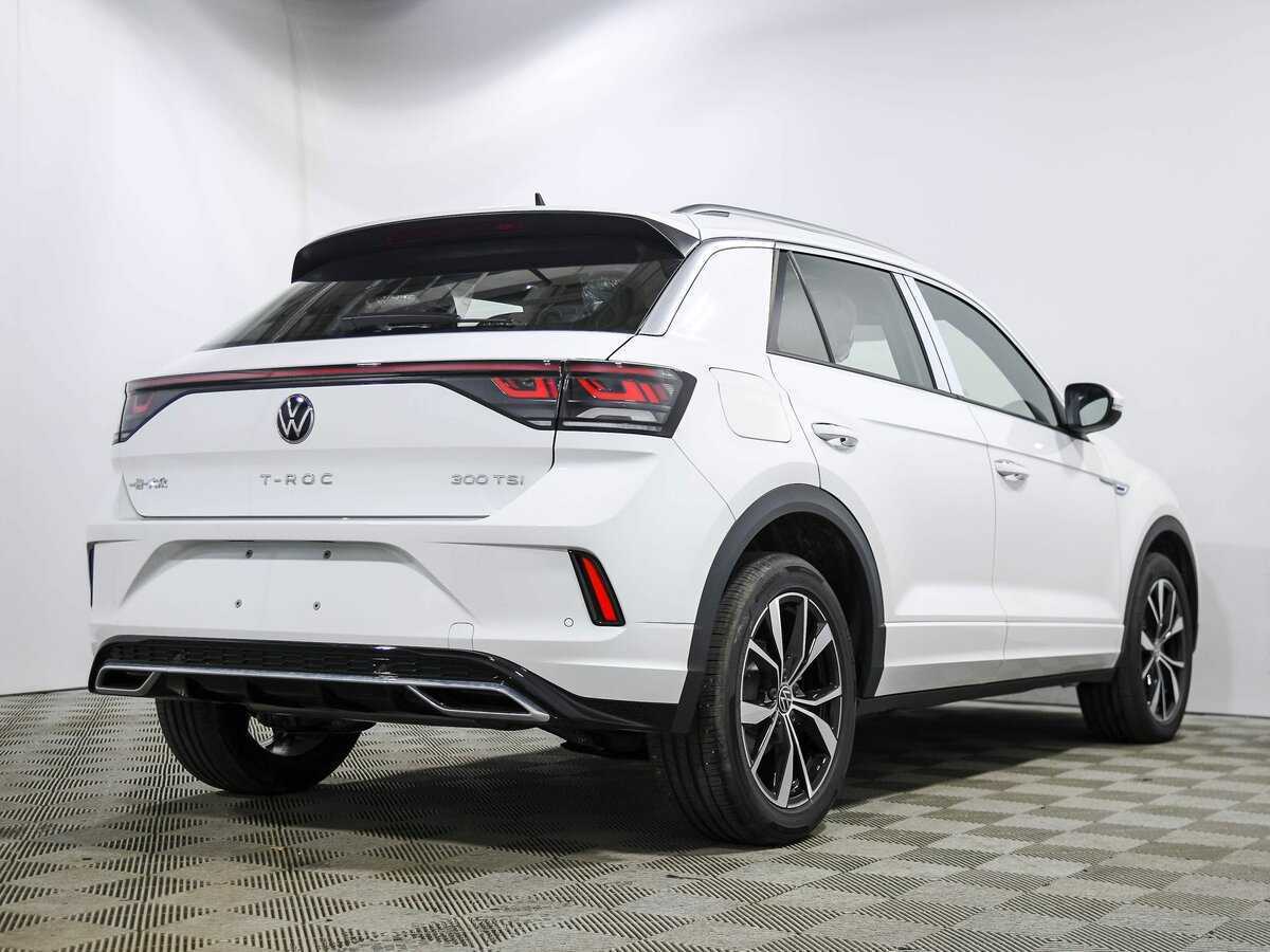 Купить Volkswagen T-Roc с пробегом. Фото: #3