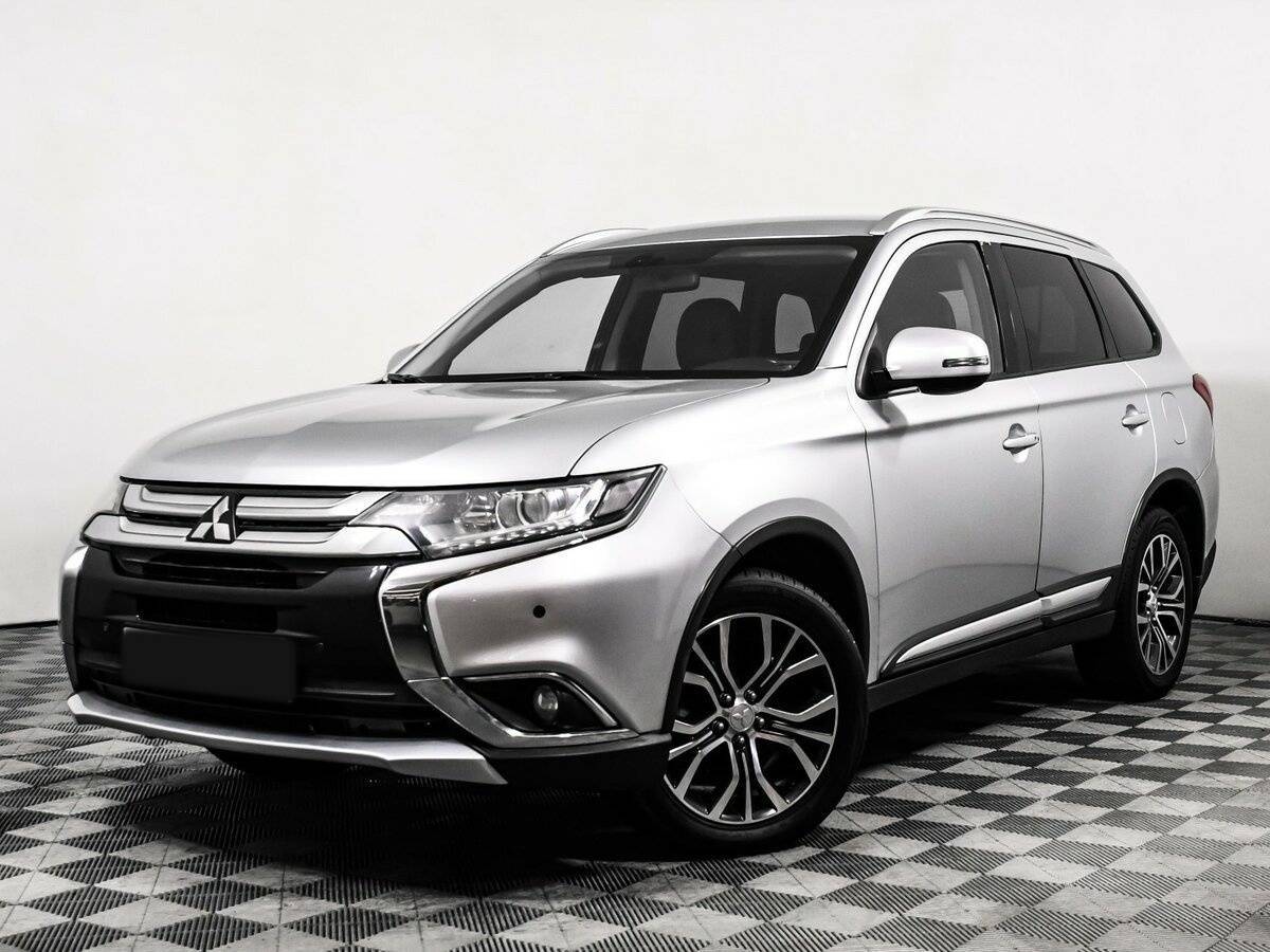 Купить Mitsubishi Outlander с пробегом. Фото: #0