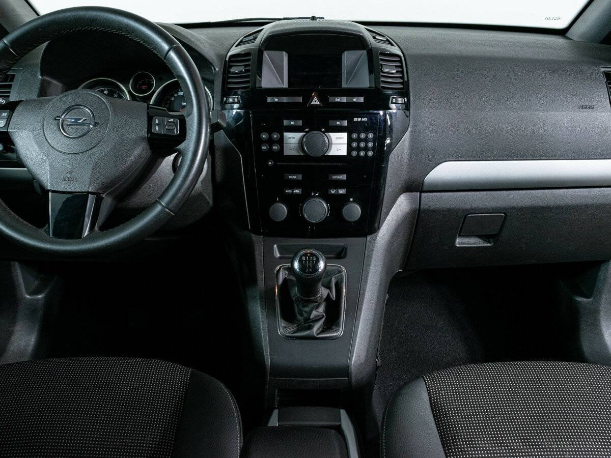Купить Opel Zafira с пробегом. Фото: #10