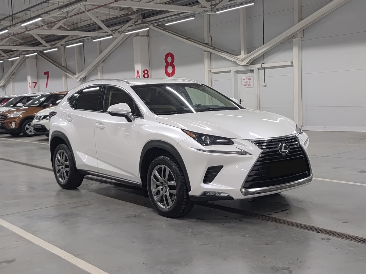 Купить Lexus NX с пробегом. Фото: #2