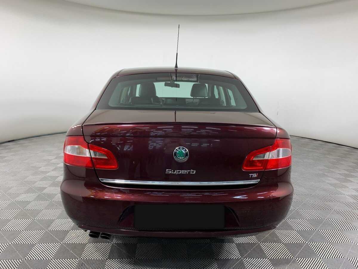 Купить Skoda Superb с пробегом. Фото: #5