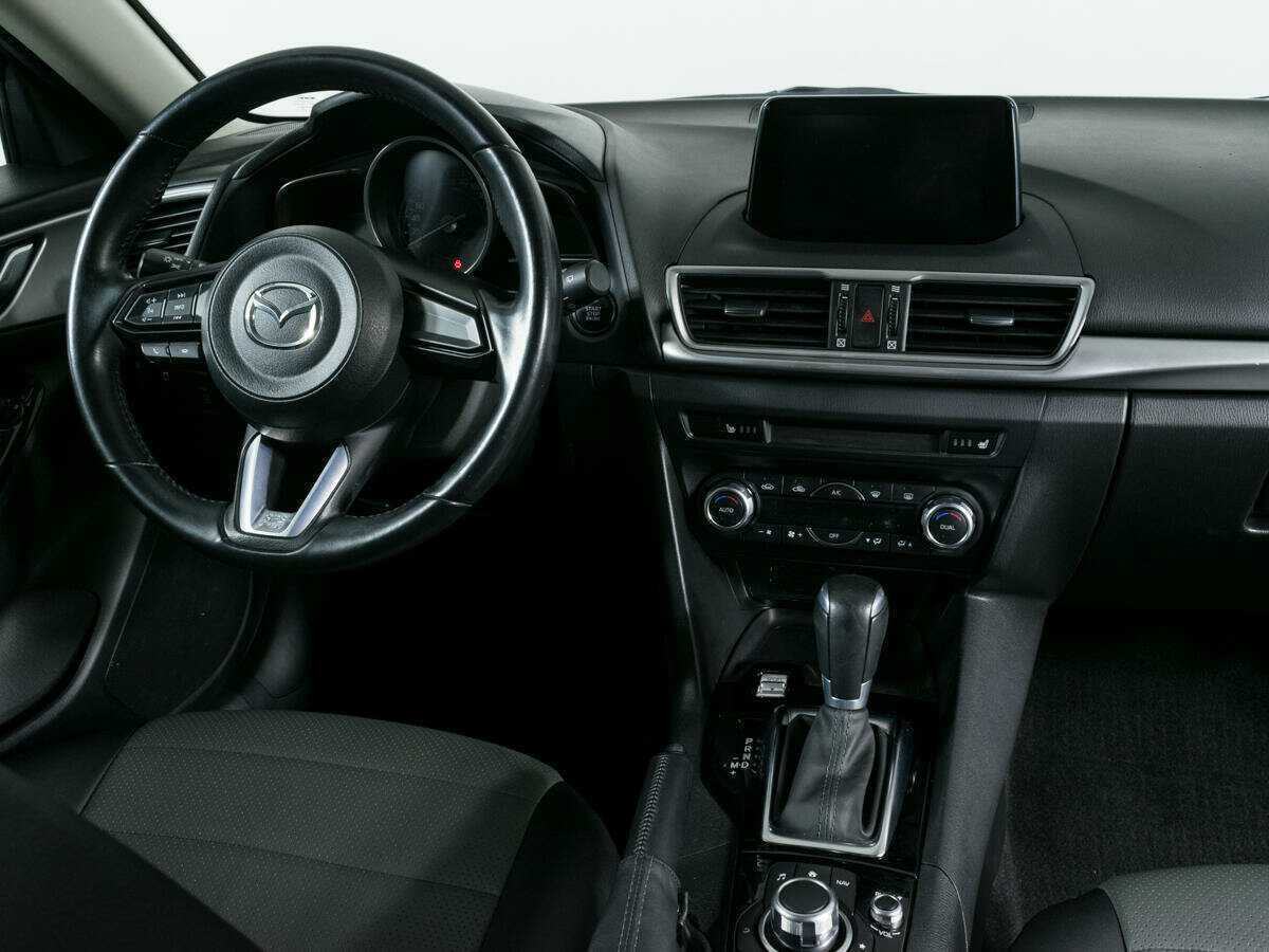 Купить Mazda 3 с пробегом. Фото: #7