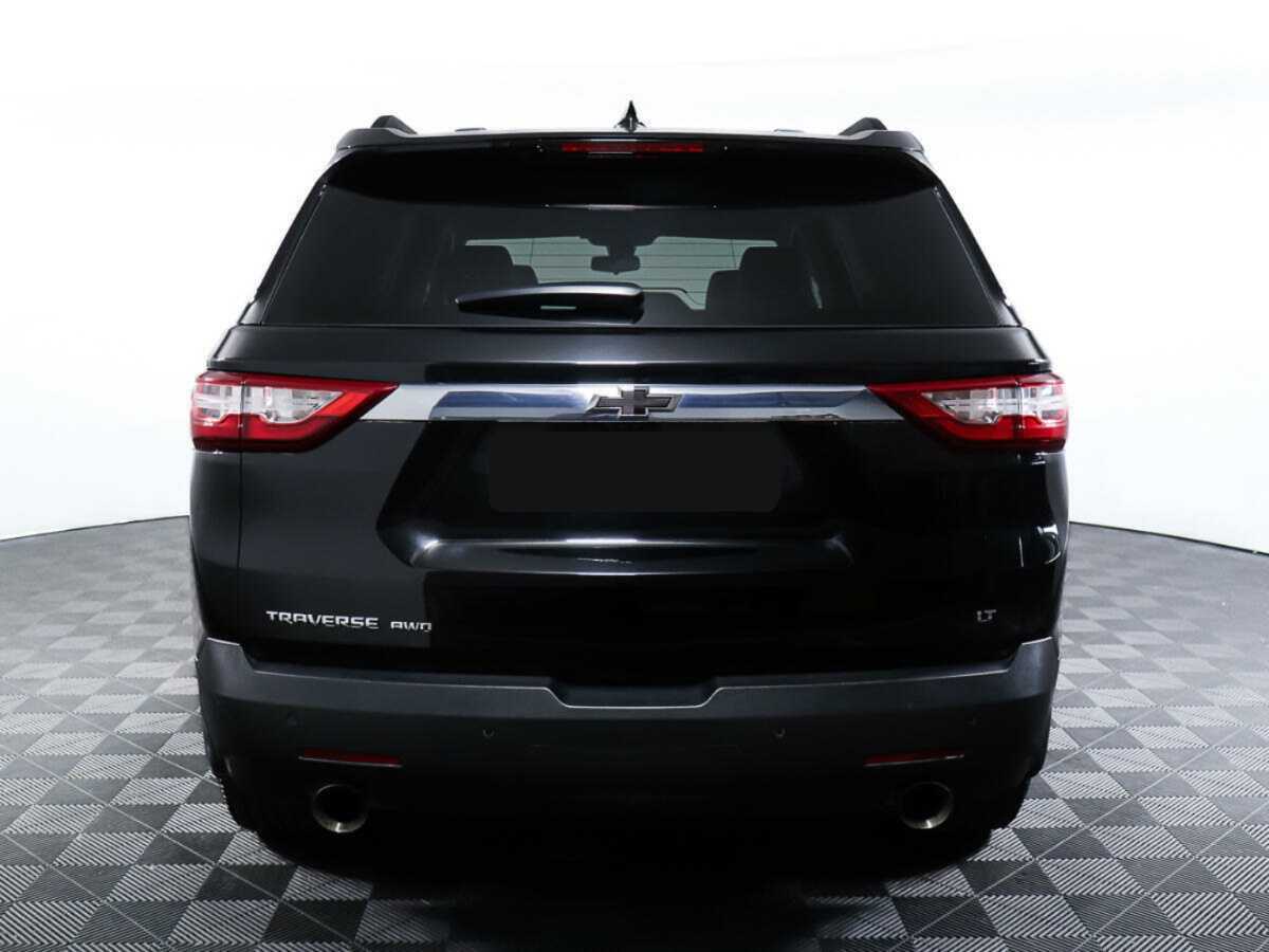 Купить Chevrolet Traverse с пробегом. Фото: #5