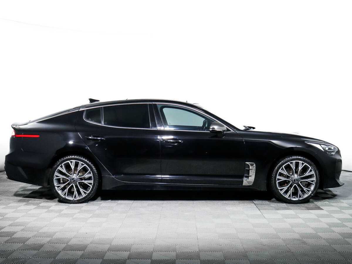 Купить Kia Stinger с пробегом. Фото: #3