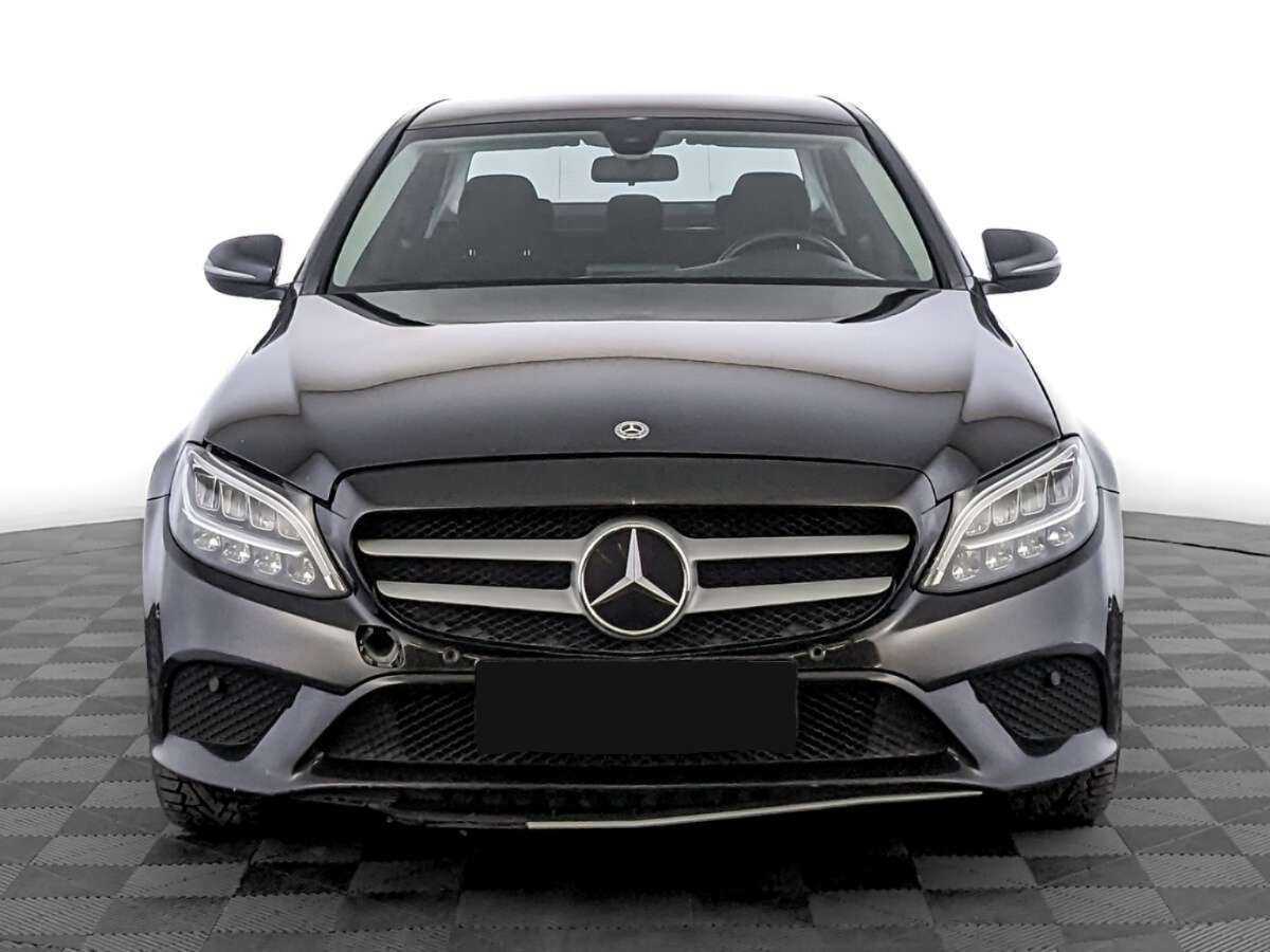 Купить Mercedes-Benz C-Класс с пробегом. Фото: #1