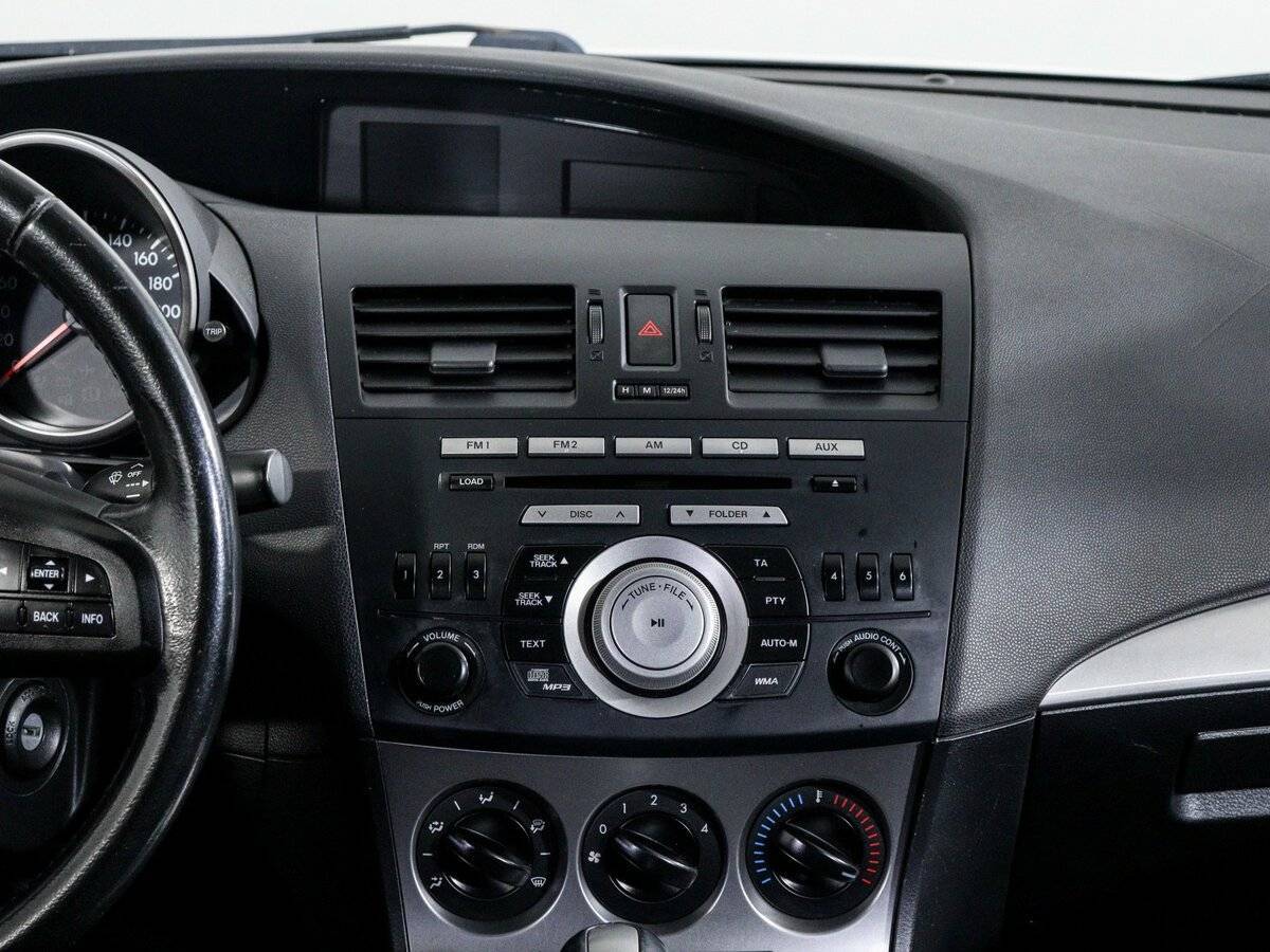Купить Mazda 3 с пробегом. Фото: #12