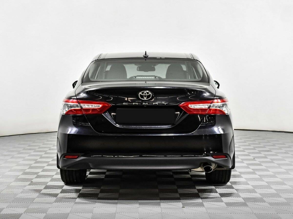 Купить Toyota Camry с пробегом. Фото: #4