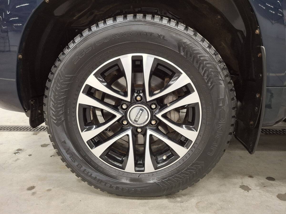 Купить Toyota Land Cruiser Prado с пробегом. Фото: #17