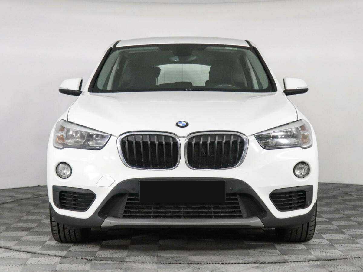 Купить BMW X1 с пробегом. Фото: #2