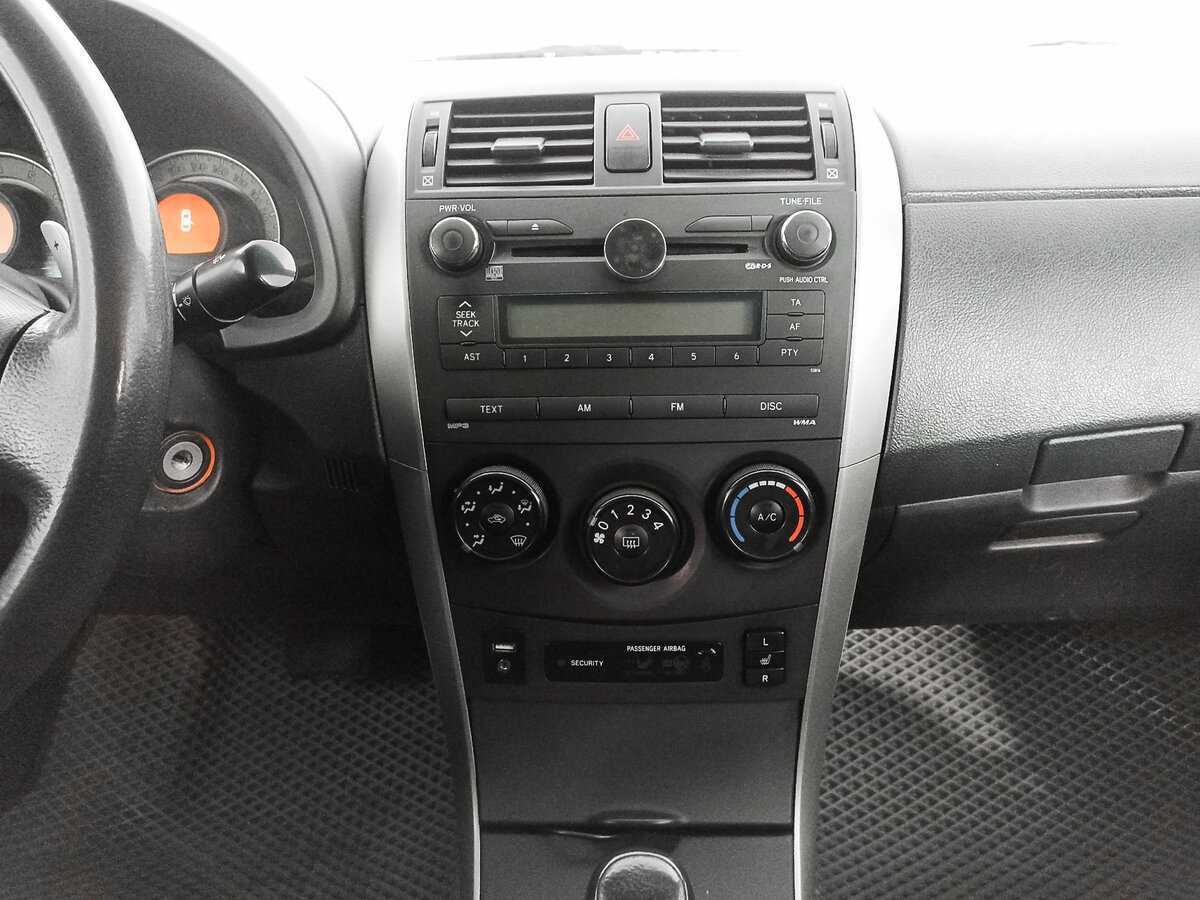 Купить Toyota Corolla с пробегом. Фото: #14