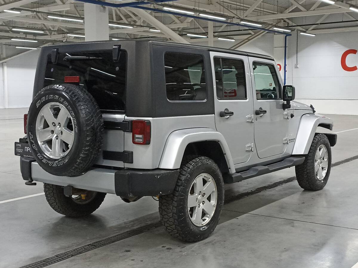 Купить Jeep Wrangler с пробегом. Фото: #4