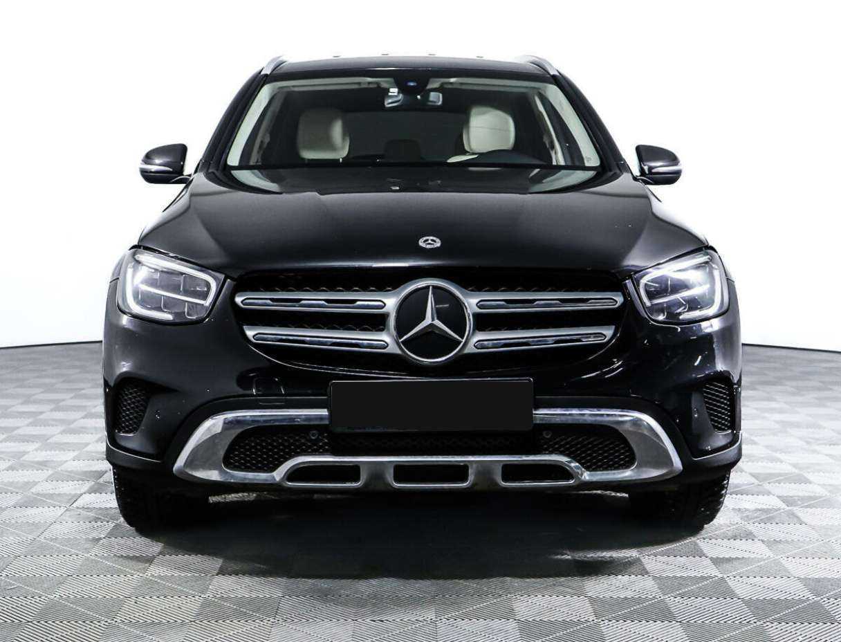 Купить Mercedes-Benz GLC с пробегом. Фото: #1