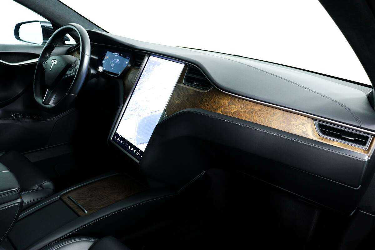 Купить Tesla Model S с пробегом. Фото: #8