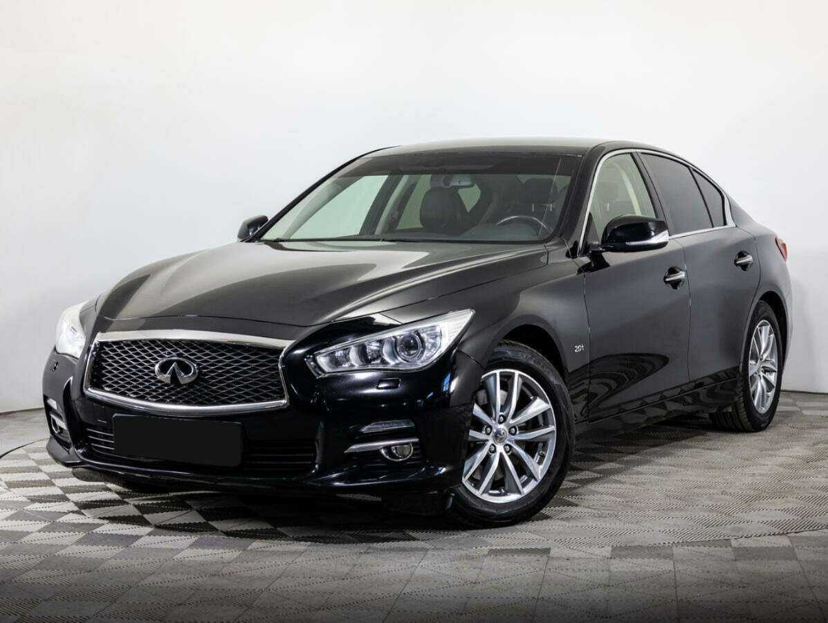 Купить Infiniti Q50 с пробегом. Фото: #0