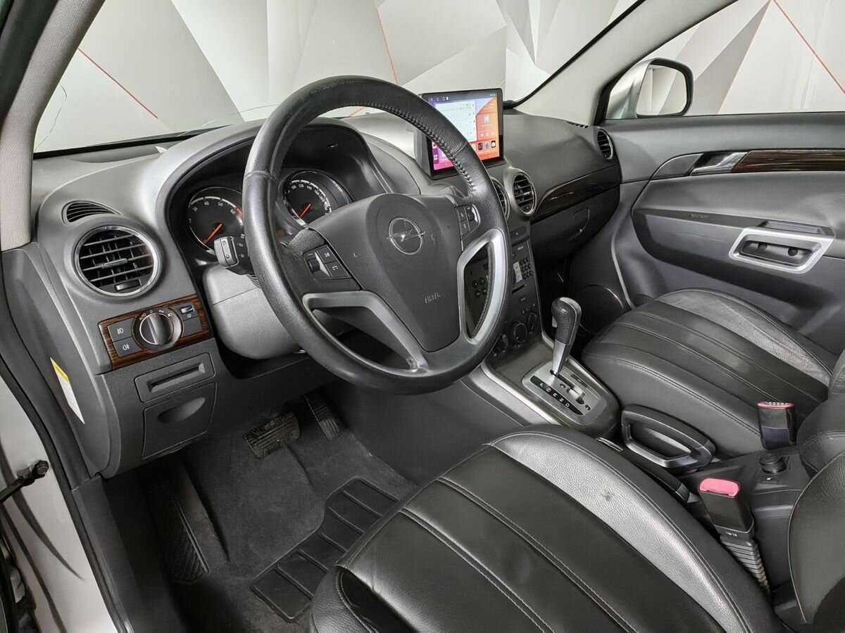 Купить Opel Antara с пробегом. Фото: #11