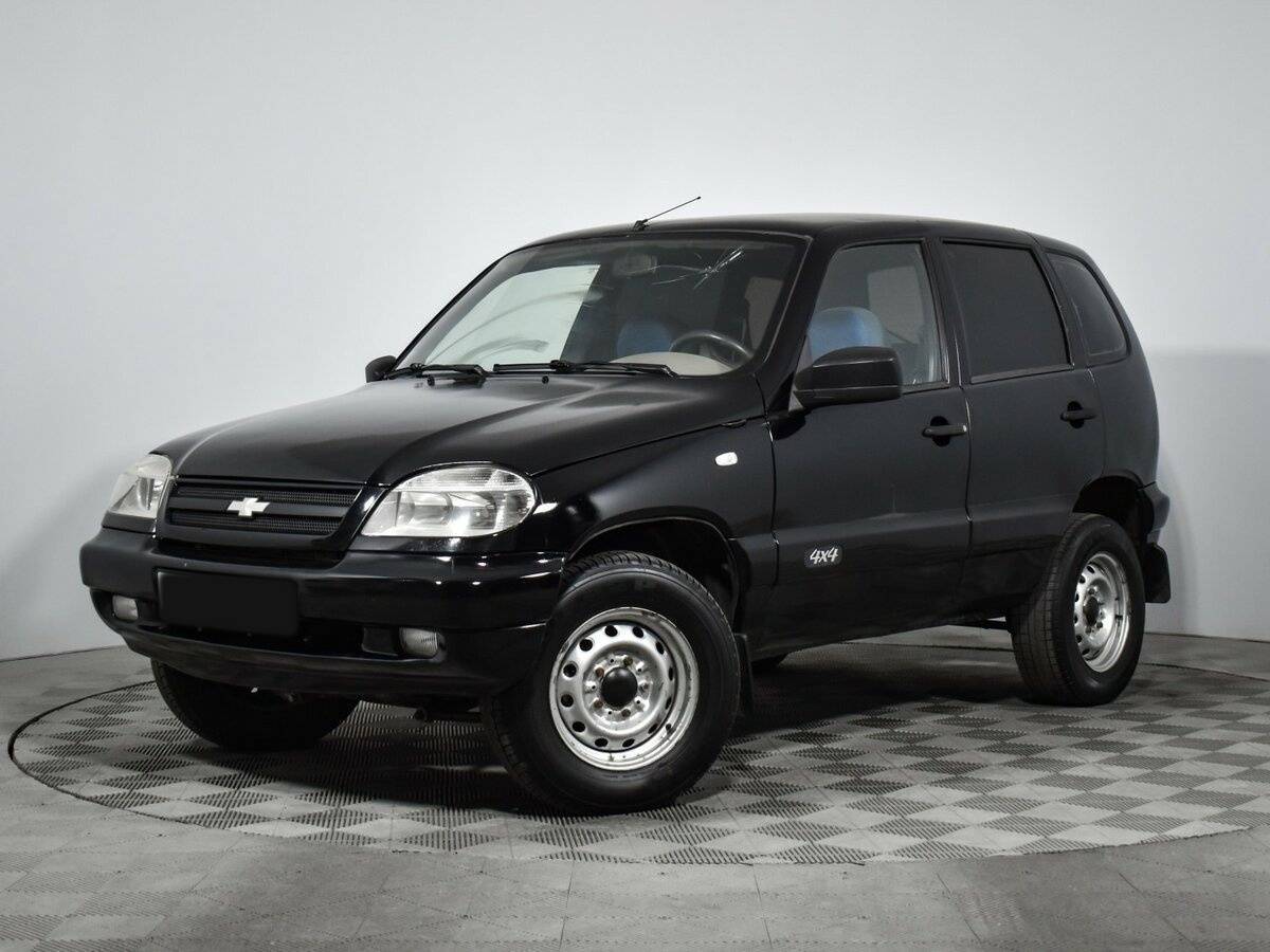 Купить Chevrolet Niva с пробегом. Посмотреть фото