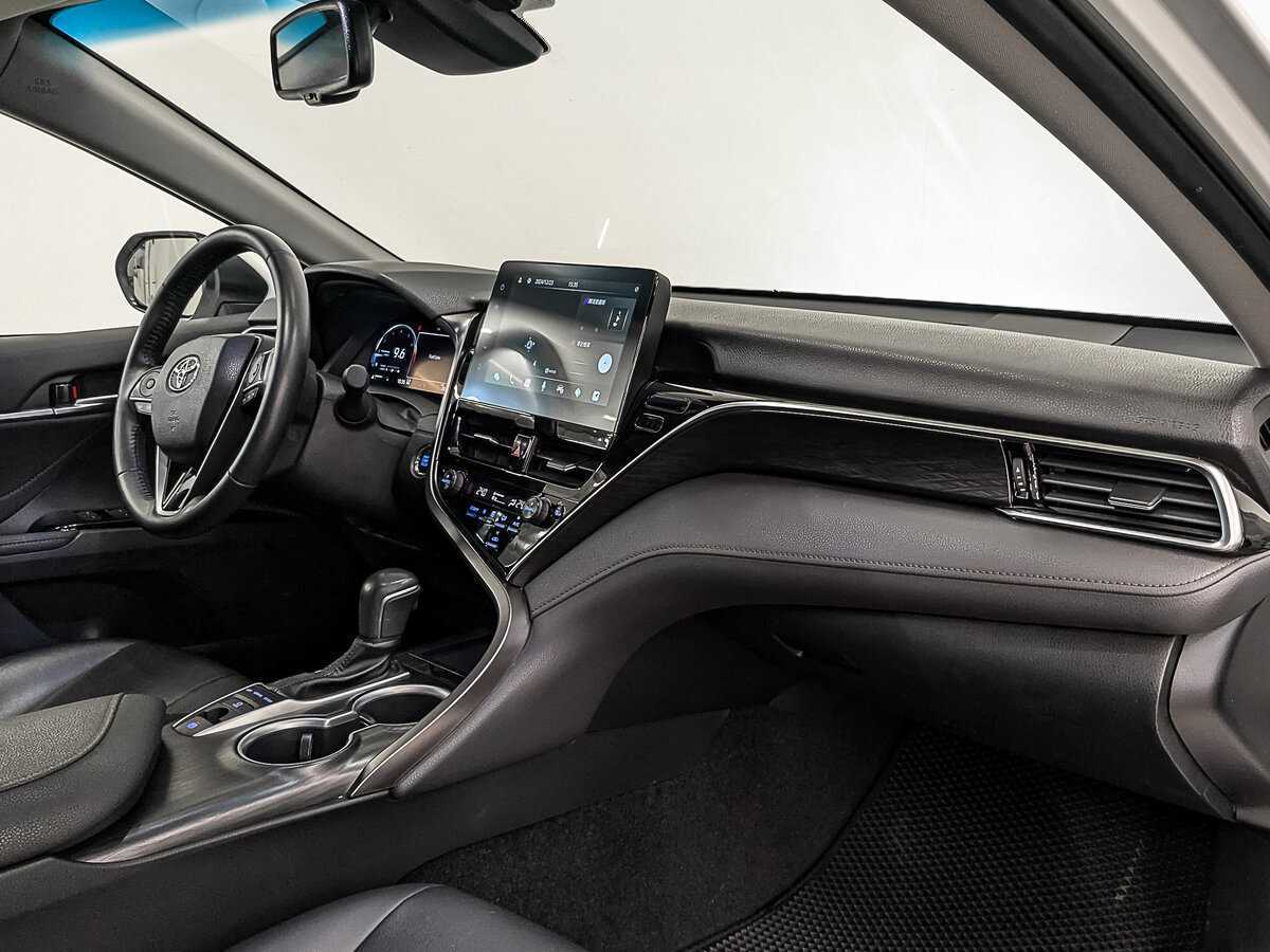 Купить Toyota Camry с пробегом. Фото: #12