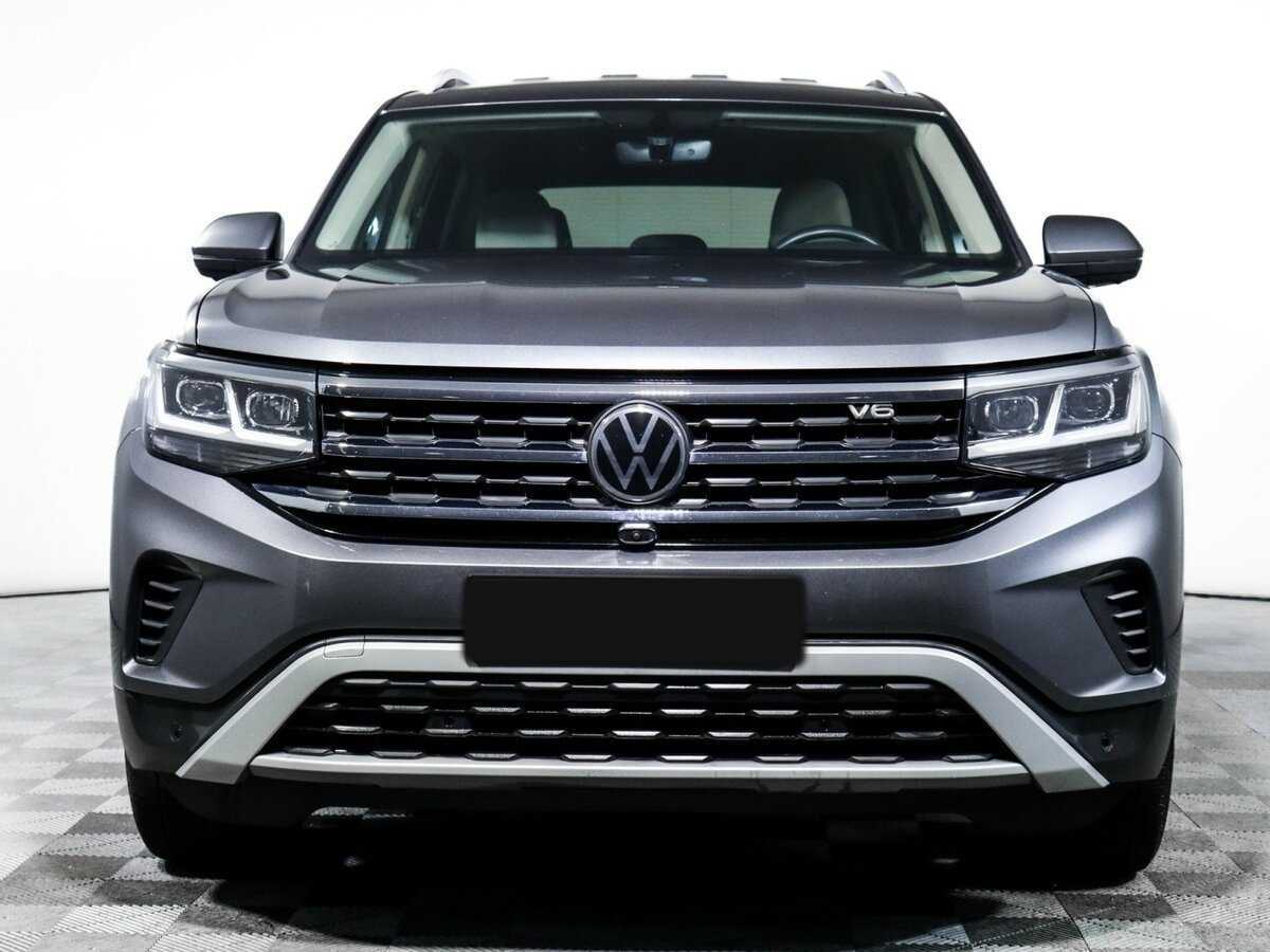 Купить Volkswagen Teramont с пробегом. Фото: #1