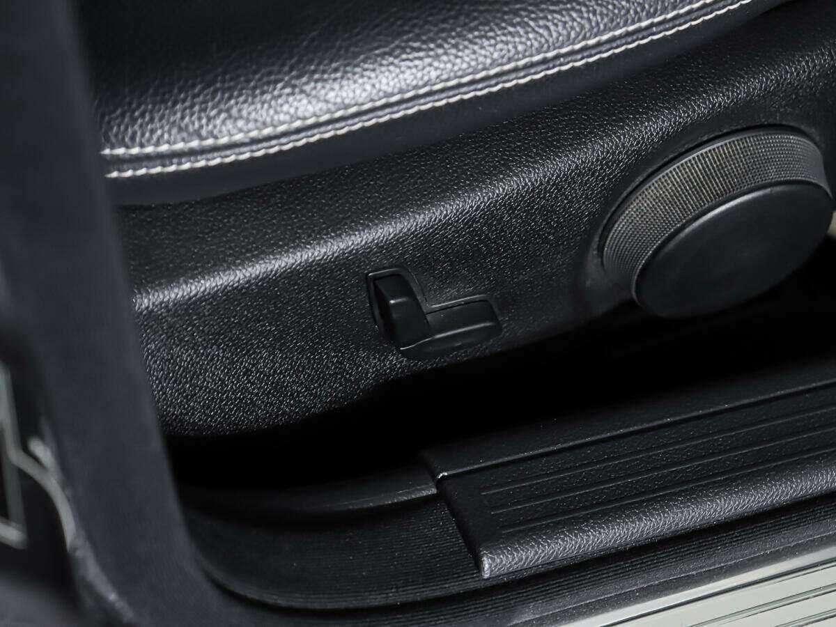 Купить Mercedes-Benz C-Класс с пробегом. Фото: #16