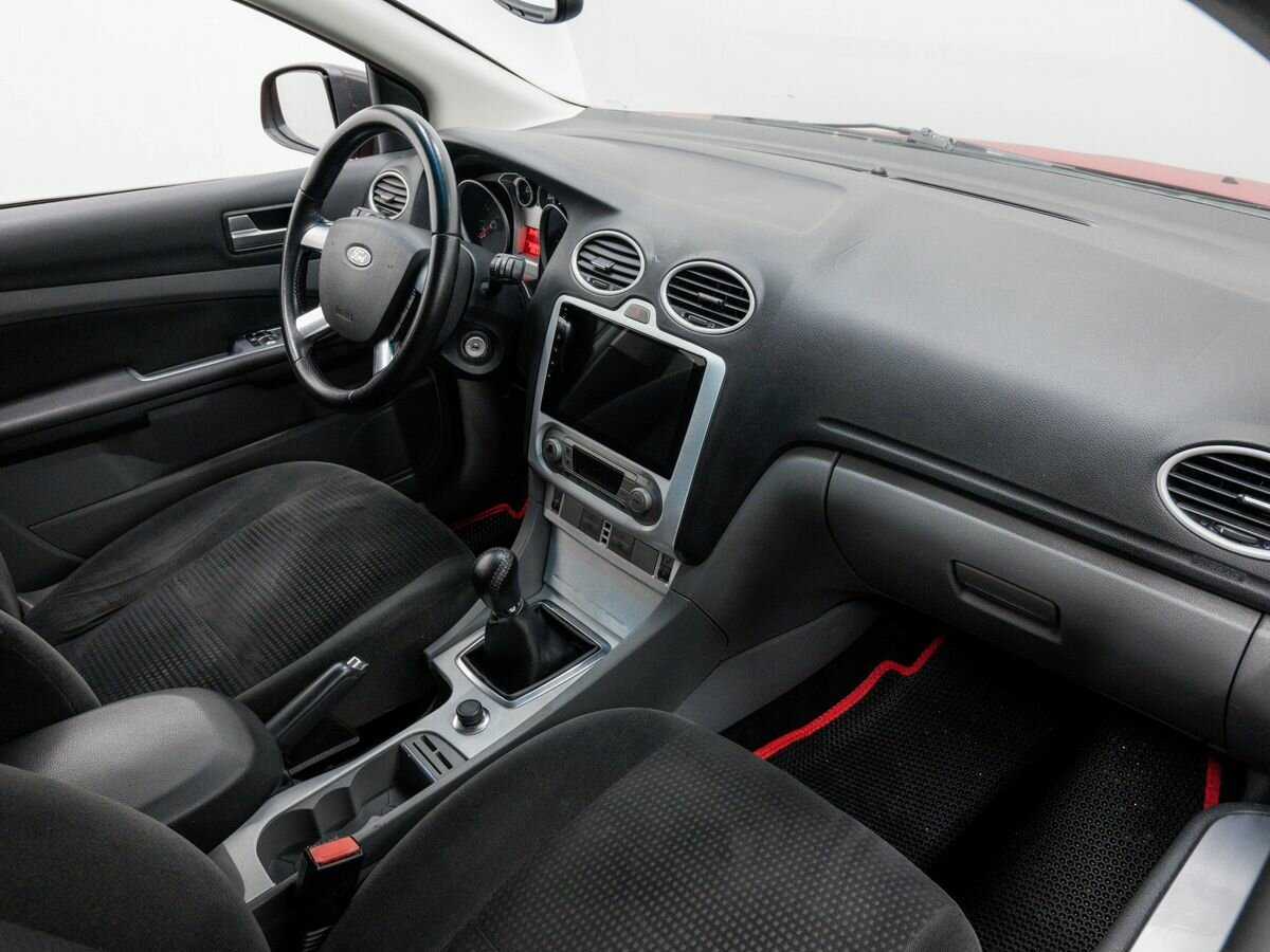 Купить Ford Focus с пробегом. Фото: #6