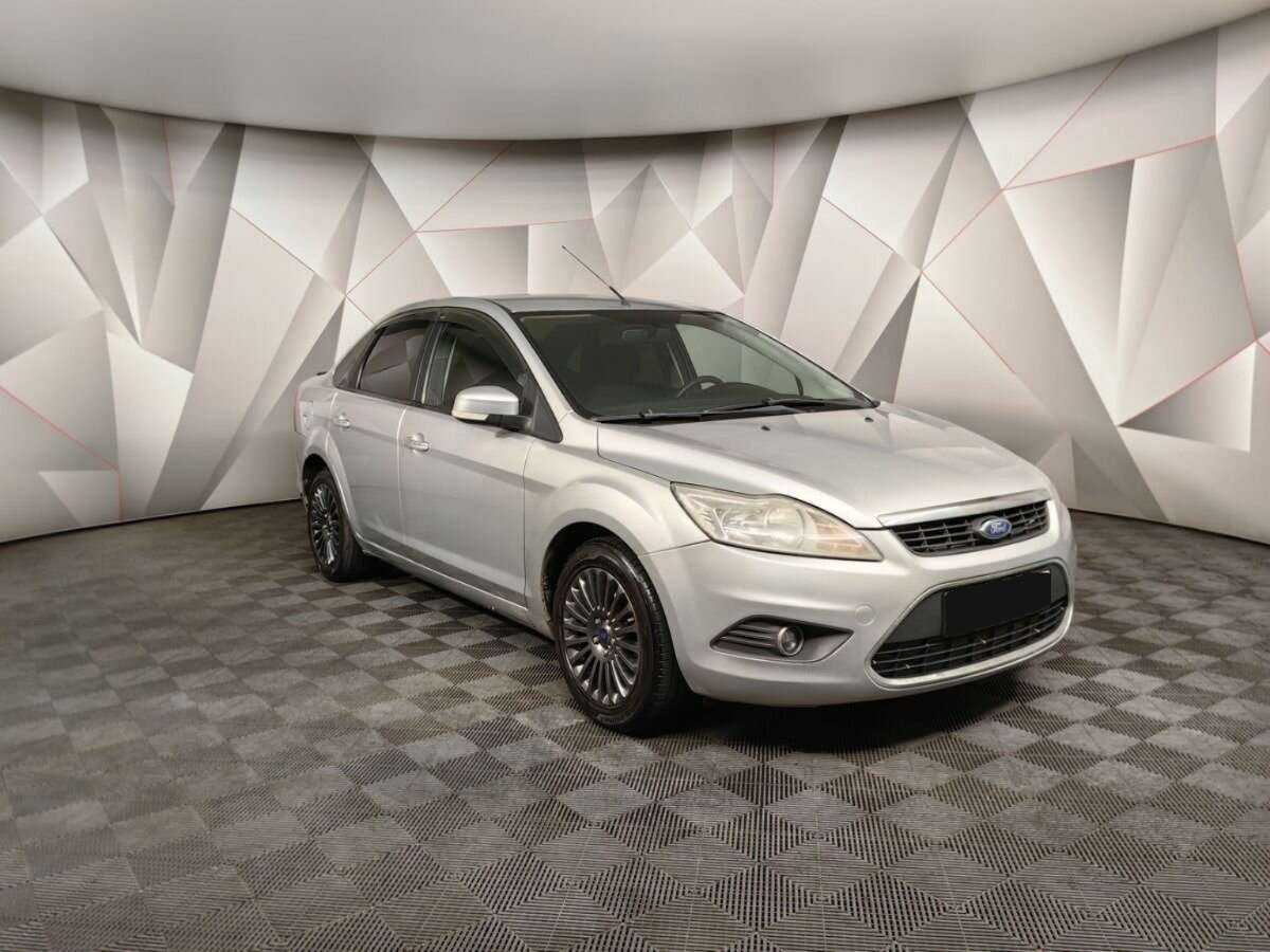 Купить Ford Focus с пробегом. Фото: #2