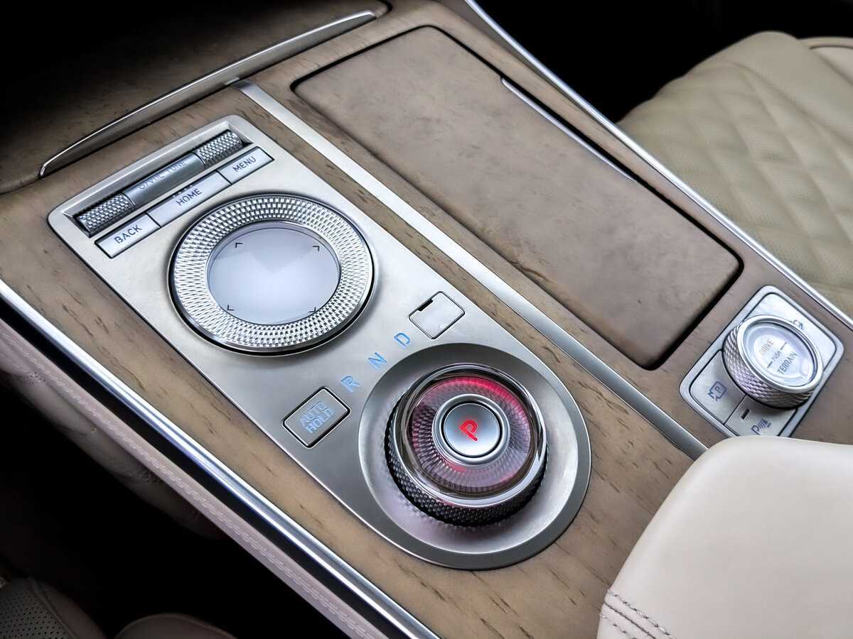 Купить Genesis GV80 с пробегом. Фото: #25