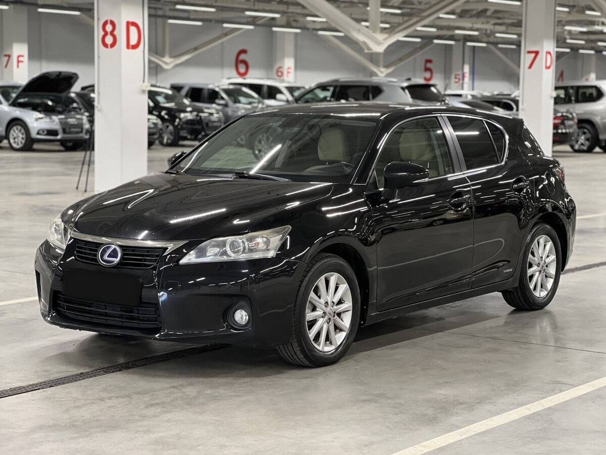 Купить Lexus CT с пробегом. Посмотреть фото