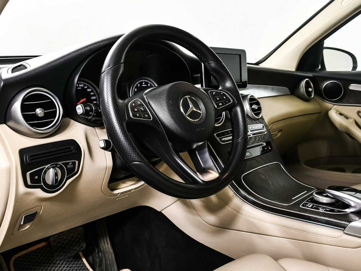 Купить Mercedes-Benz GLC с пробегом. Фото: #12
