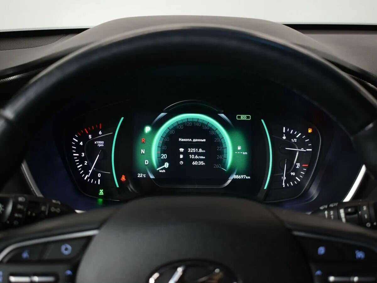 Купить Hyundai Santa Fe с пробегом. Фото: #22