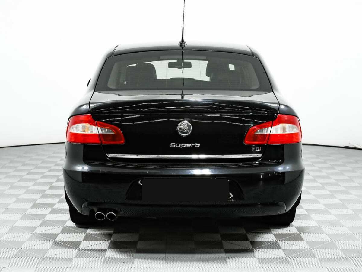 Купить Skoda Superb с пробегом. Фото: #5