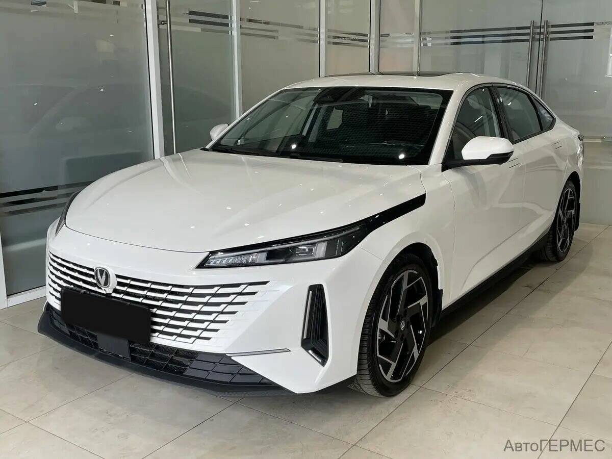 Купить Changan Lamore с пробегом. Посмотреть фото