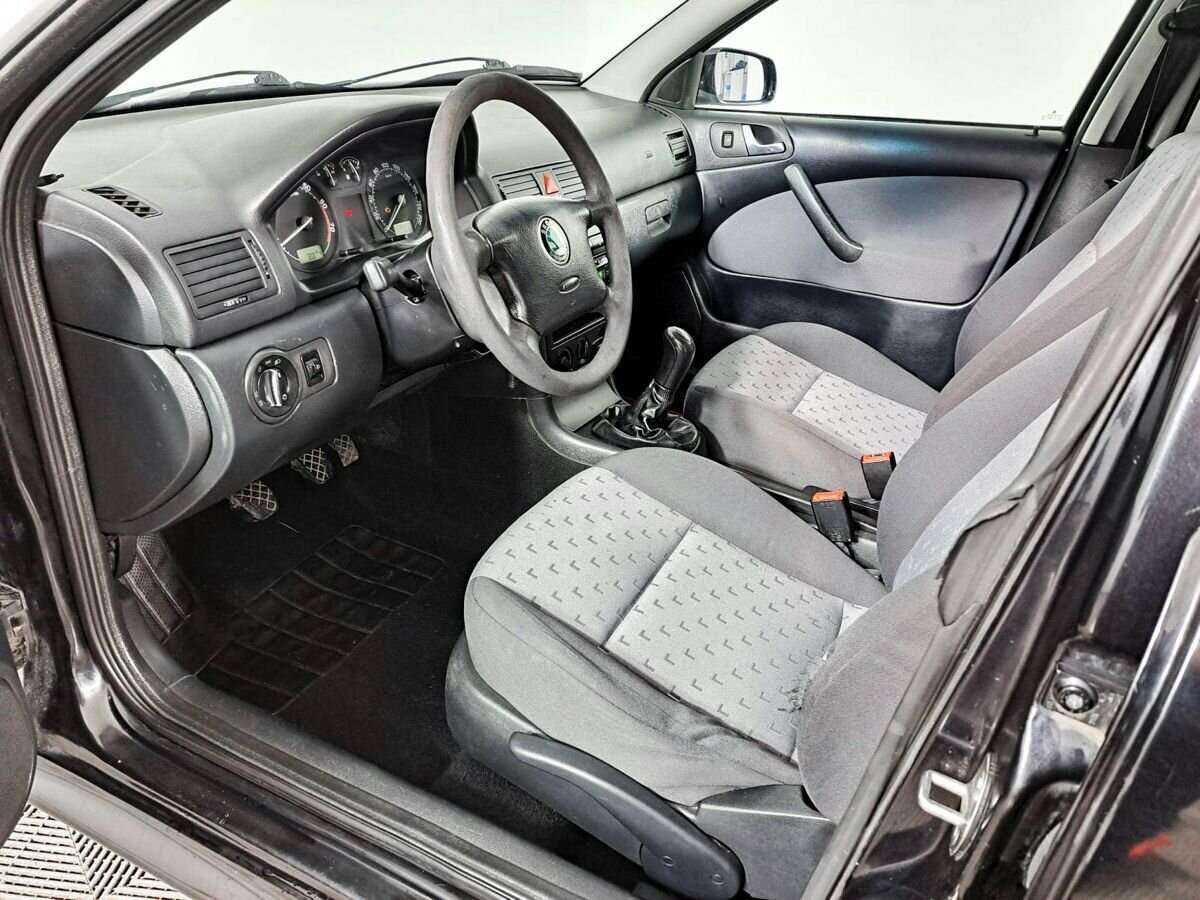 Купить Skoda Octavia с пробегом. Фото: #12