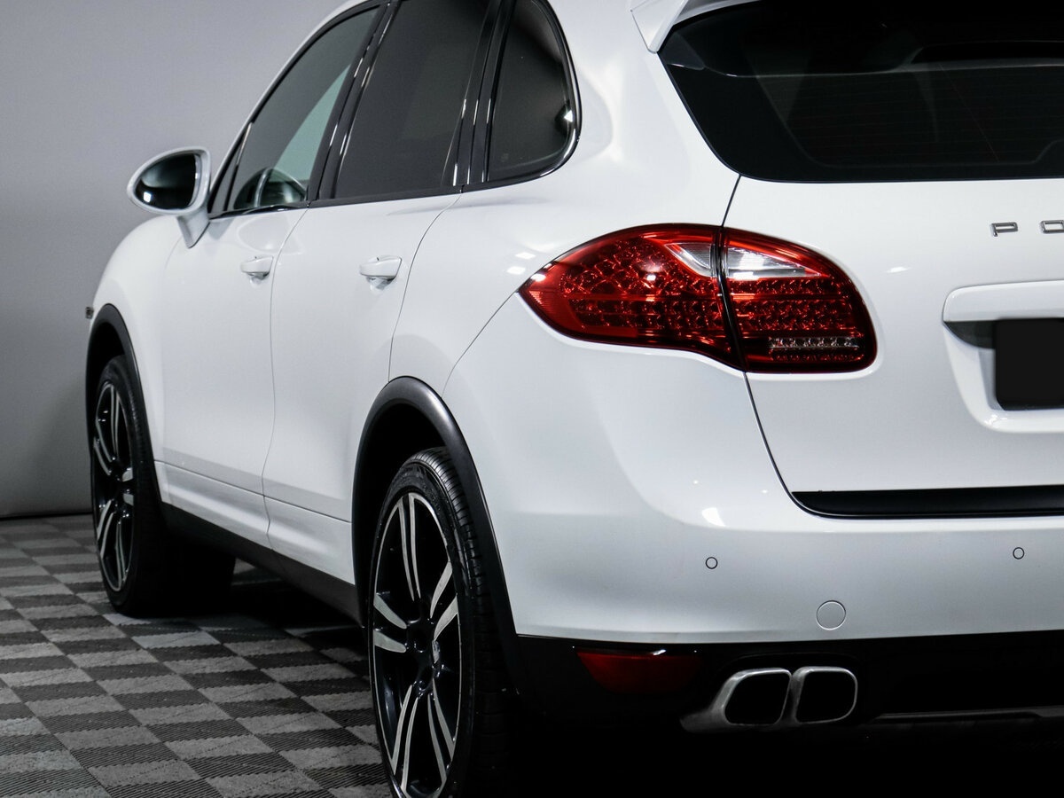 Купить Porsche Cayenne с пробегом. Фото: #17