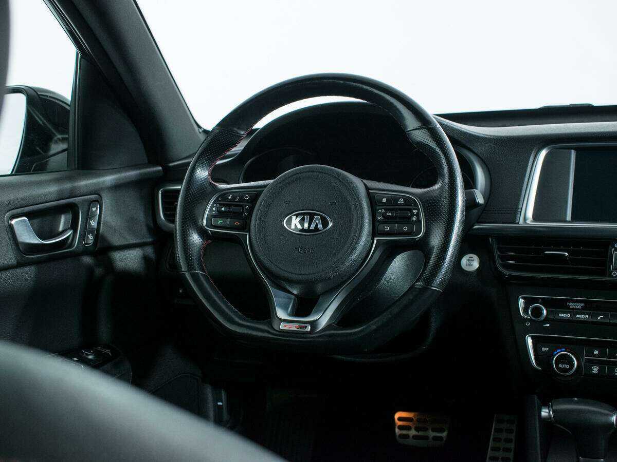 Купить Kia Optima с пробегом. Фото: #13