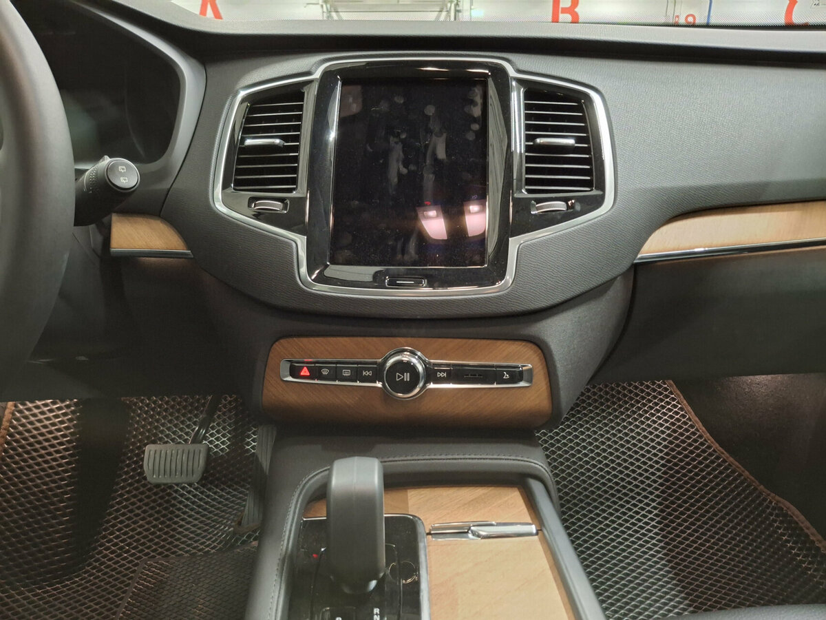 Купить Volvo XC90 с пробегом. Фото: #14