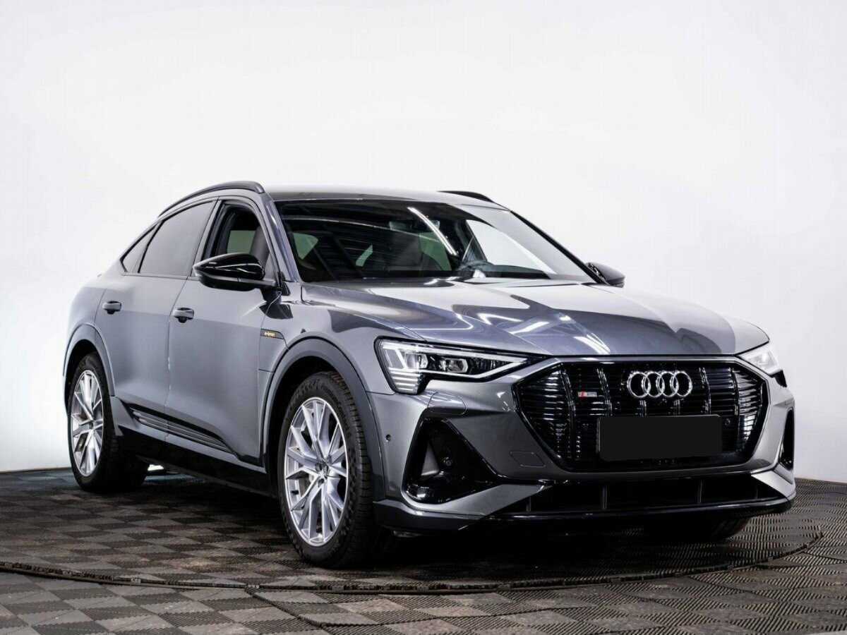 Купить Audi e-tron с пробегом. Фото: #2