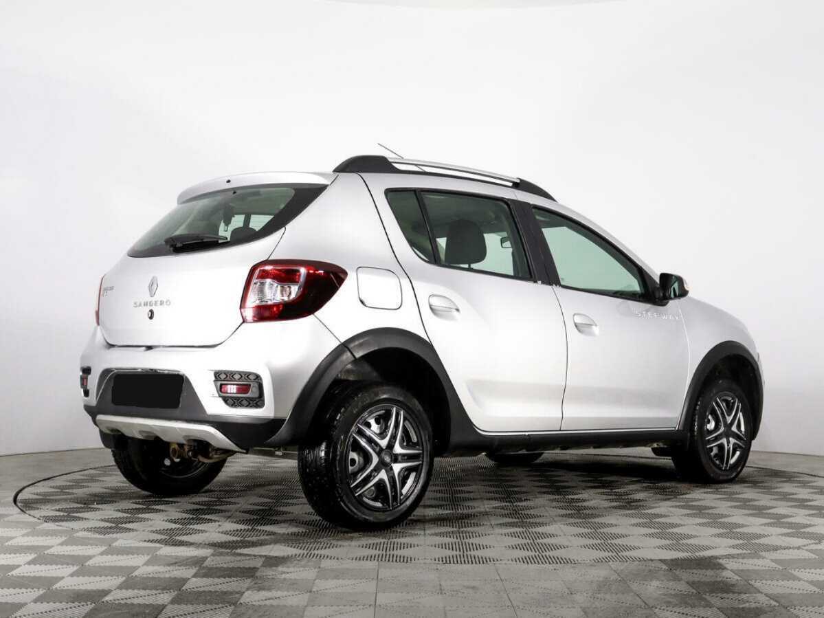 Купить Renault Sandero с пробегом. Фото: #3