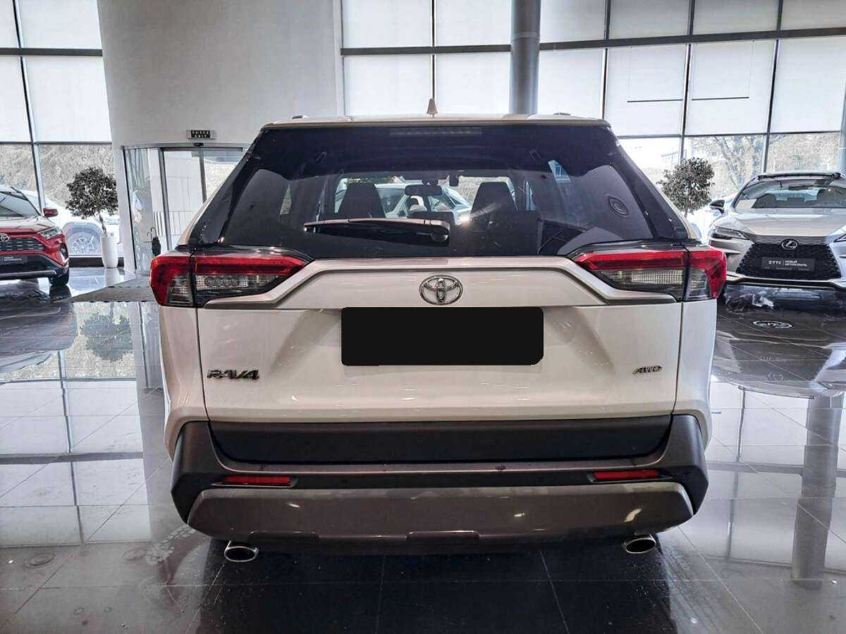 Купить Toyota RAV4 с пробегом. Фото: #5