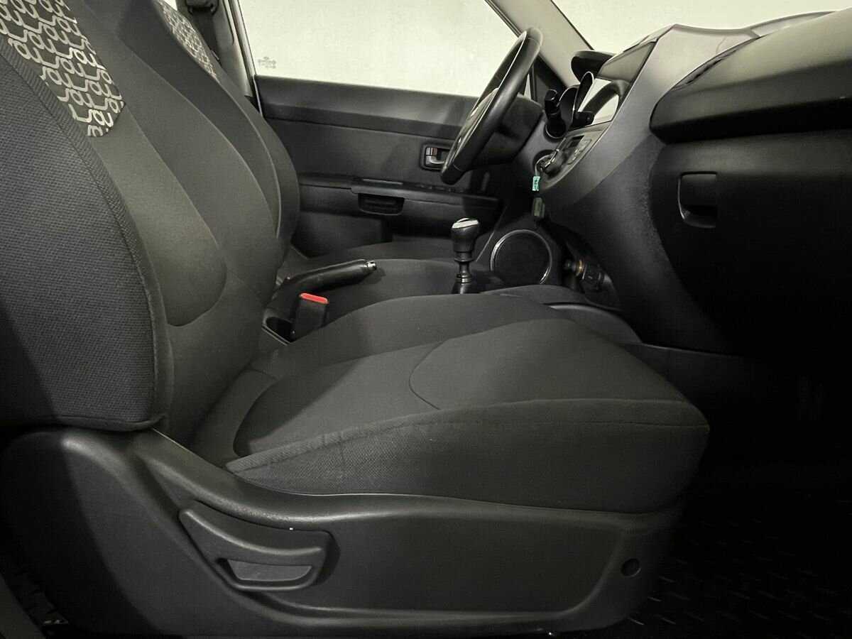 Купить Kia Soul с пробегом. Фото: #13