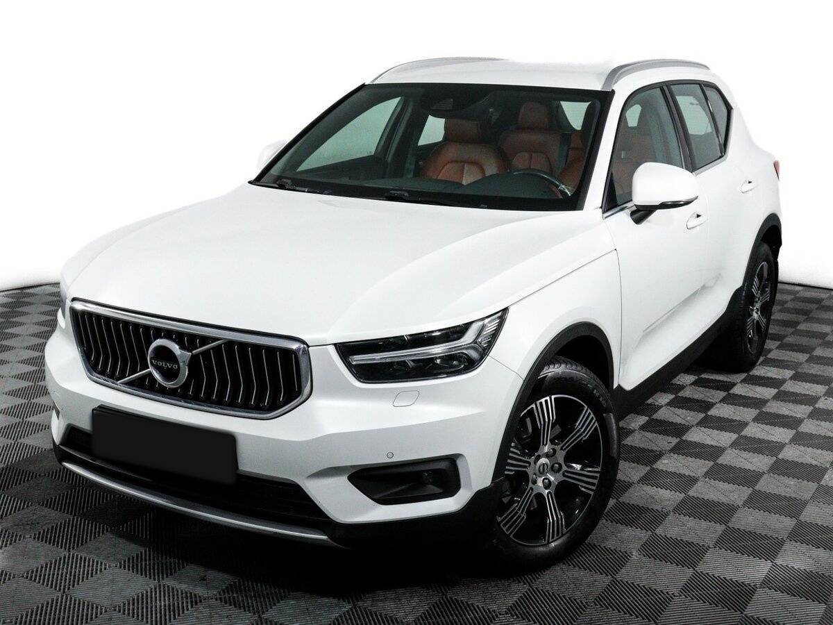 Купить Volvo XC40 с пробегом. Фото: #15