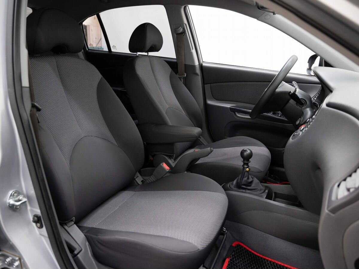 Купить Kia Rio с пробегом. Фото: #11