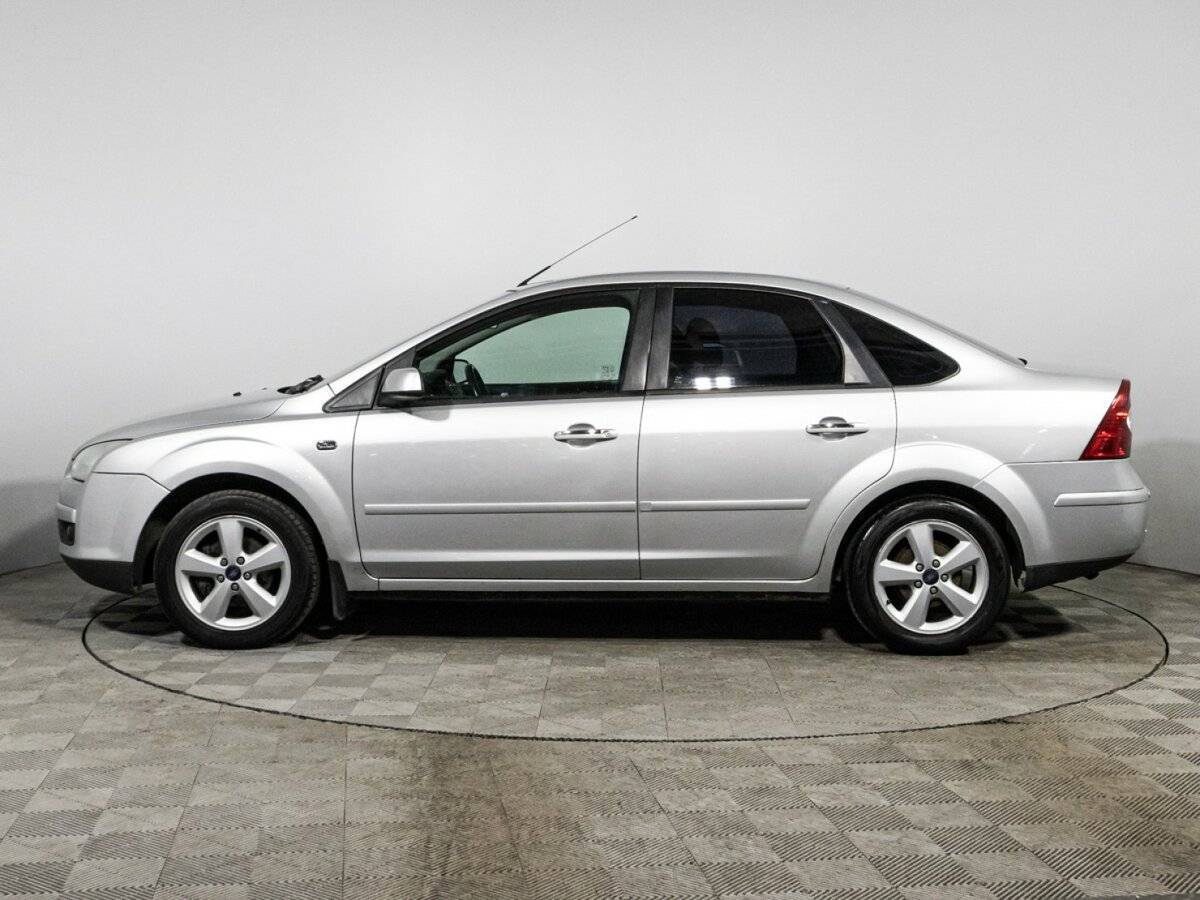 Купить Ford Focus с пробегом. Фото: #7