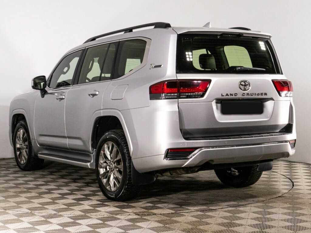 Купить Toyota Land Cruiser с пробегом. Фото: #6