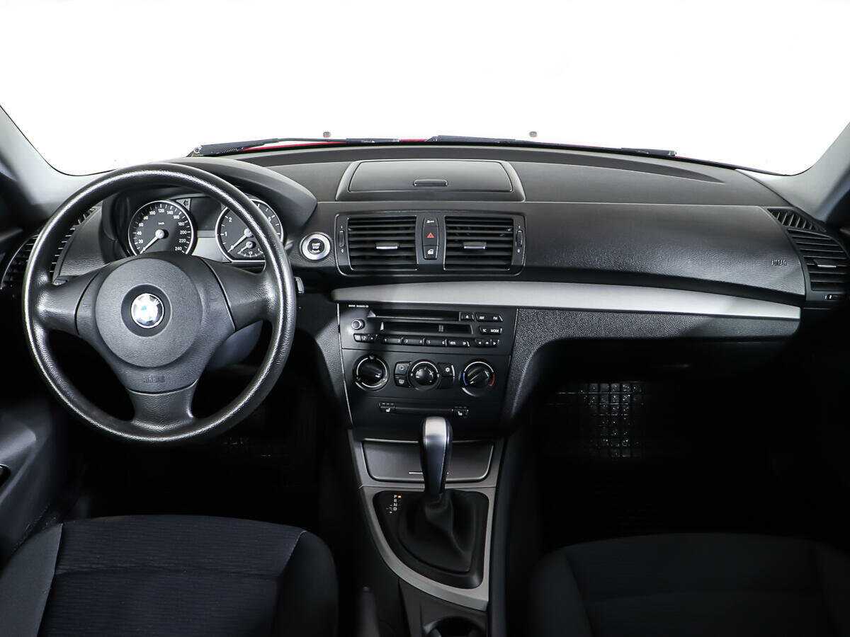 Купить BMW 1 серии с пробегом. Фото: #12