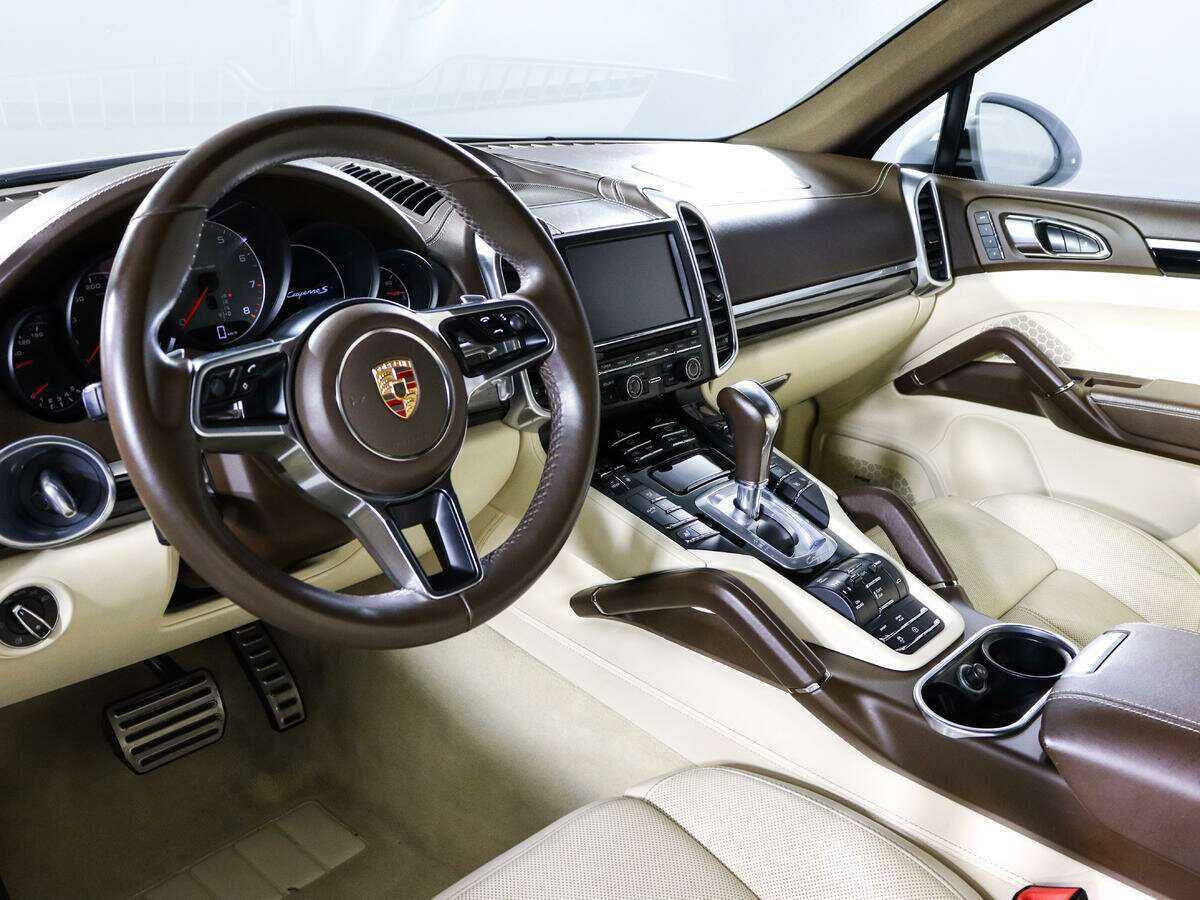 Купить Porsche Cayenne с пробегом. Фото: #13